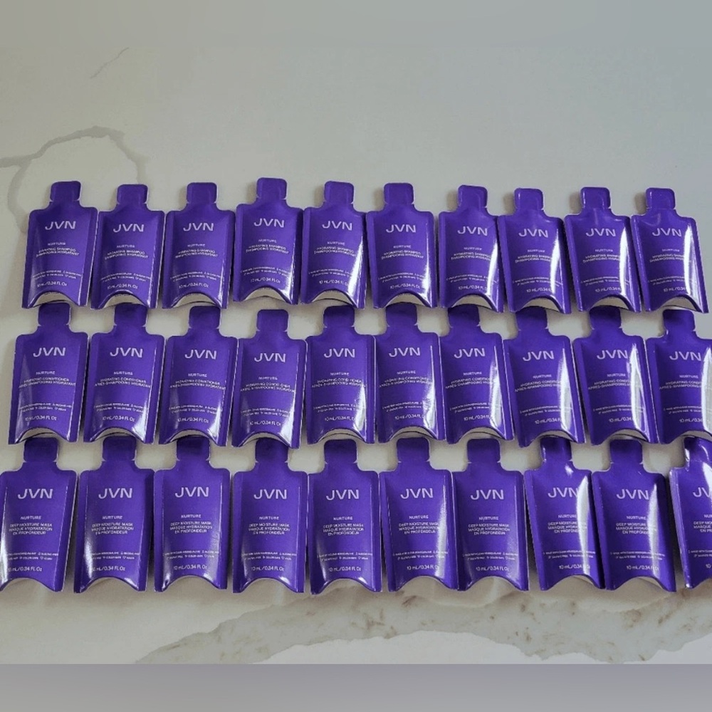 30x JVN nurture hydrating shampoo 10 ml sample sachets (300ML total)
